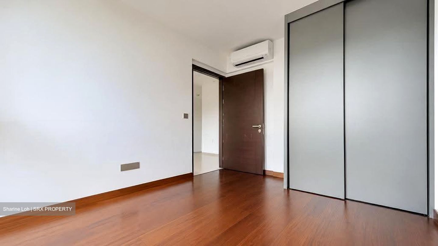 The Commodore (D27), Condominium #627057501
